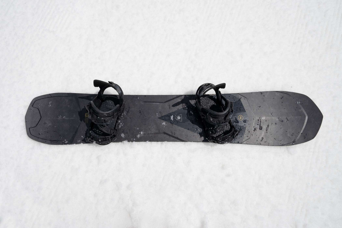 Megalight 2022 | Nidecker | USA Megalight 2022 Snowboards Nidecker Snowboards Premium Swiss