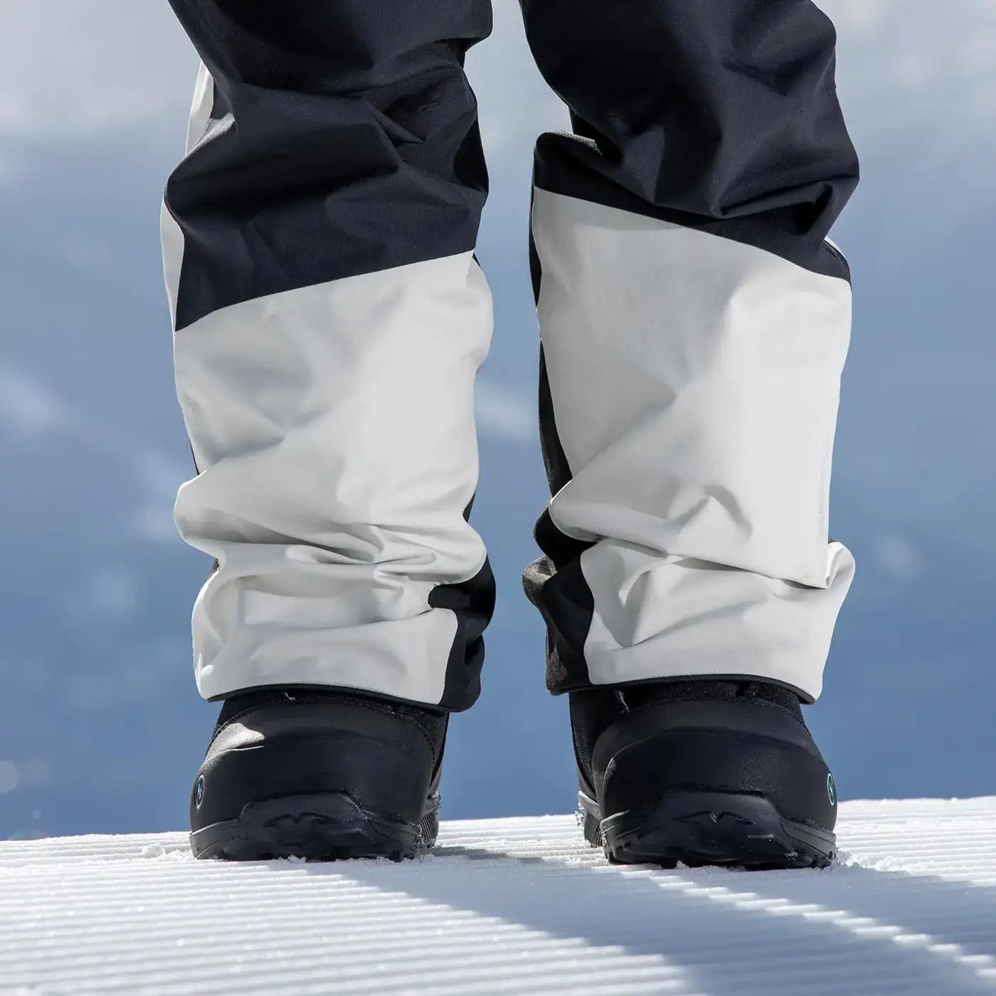 Sierra Women | Convenience and Comfort | Nidecker | US Sierra Women Boots Nidecker Snowboards Premium Swiss