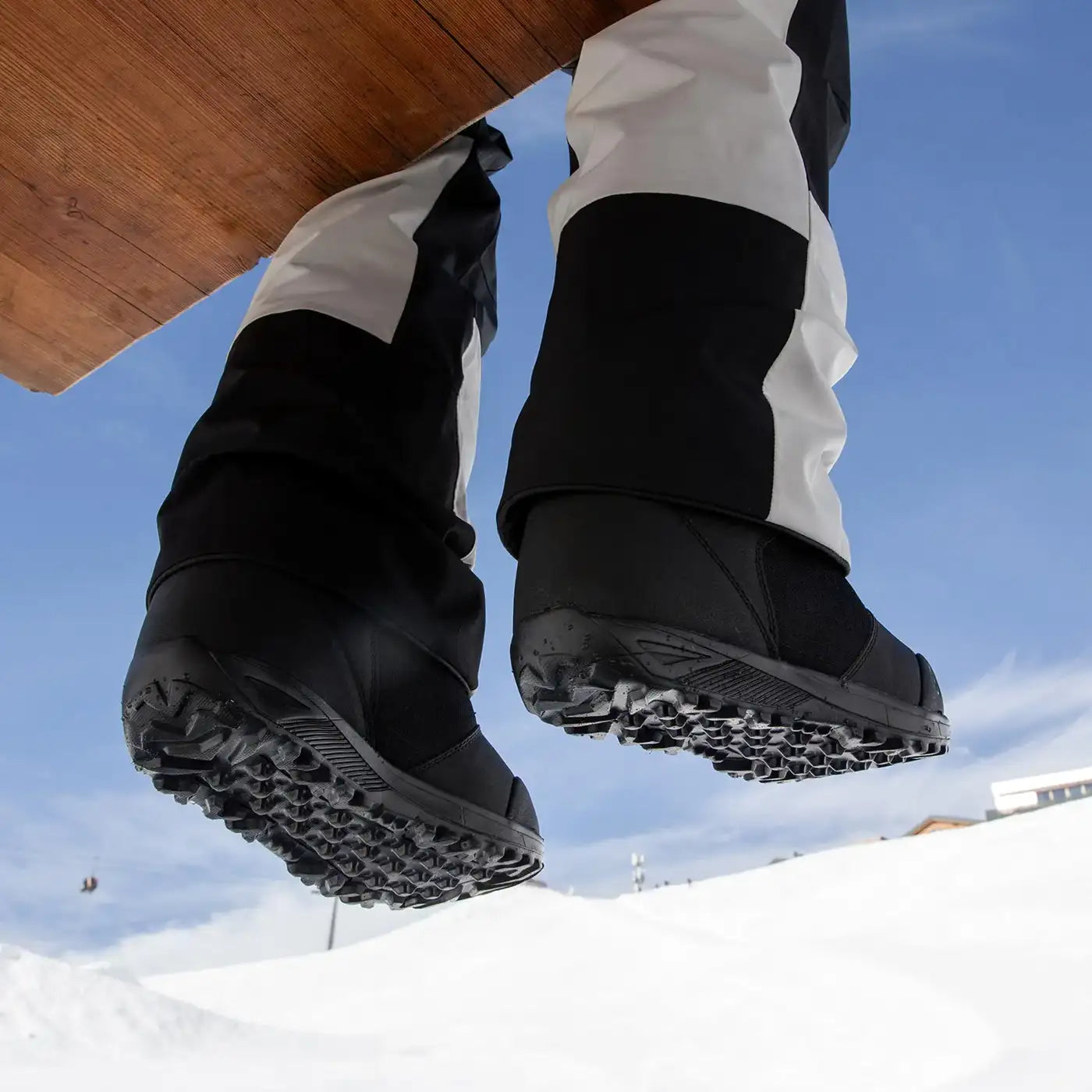 Sierra Women | Convenience and Comfort | Nidecker | US Sierra Women Boots Nidecker Snowboards Premium Swiss