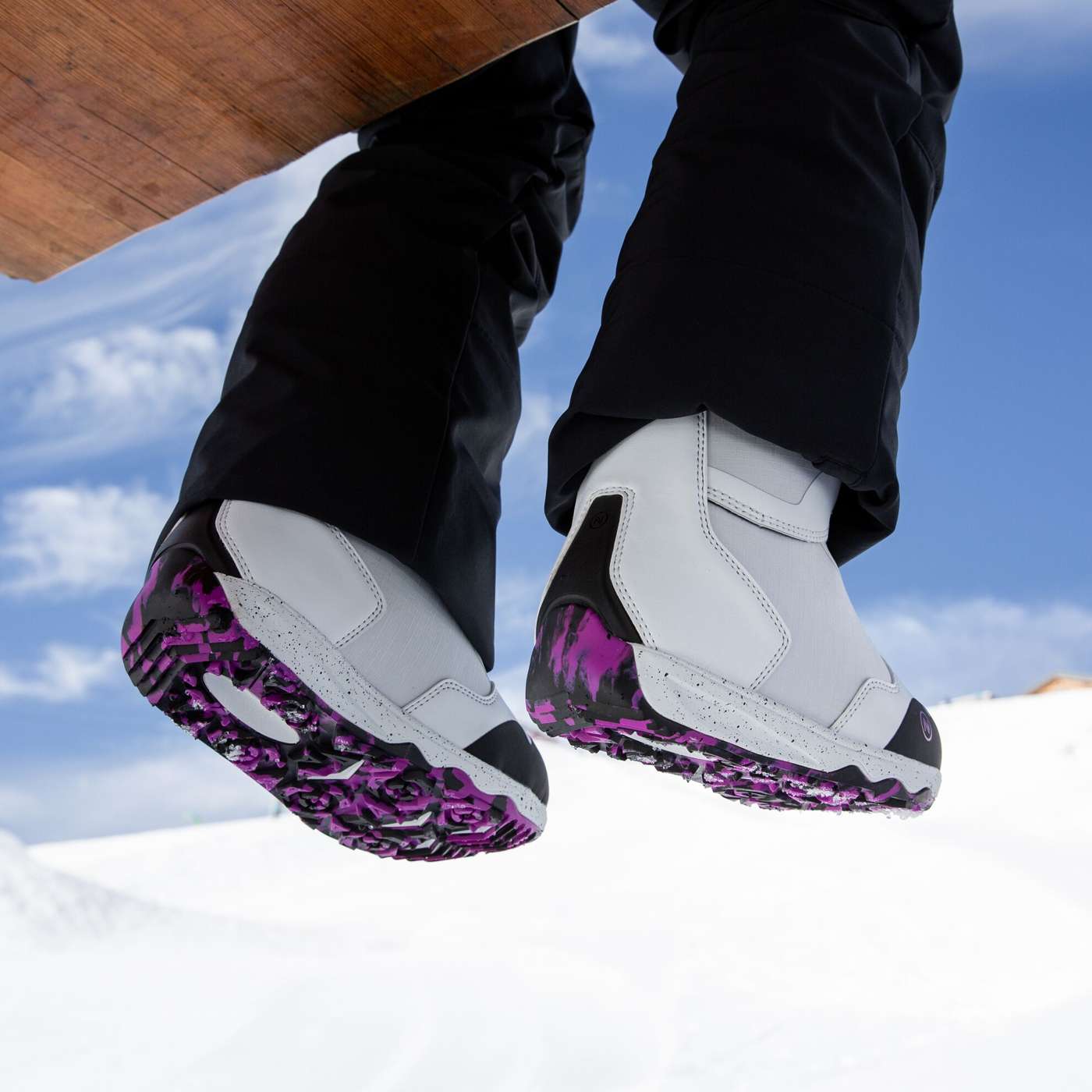 スノーボード 24-25 NIDECKER RIFT WHITE 26.5 スノーボード 24-25 NIDECKER RIFT WHITE 26.5 Nidecker Rift