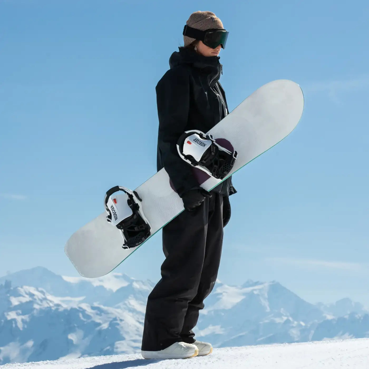 Odyssey Women 2027 Odyssey Women 2027 Snowboards Nidecker Snowboards Premium Swiss